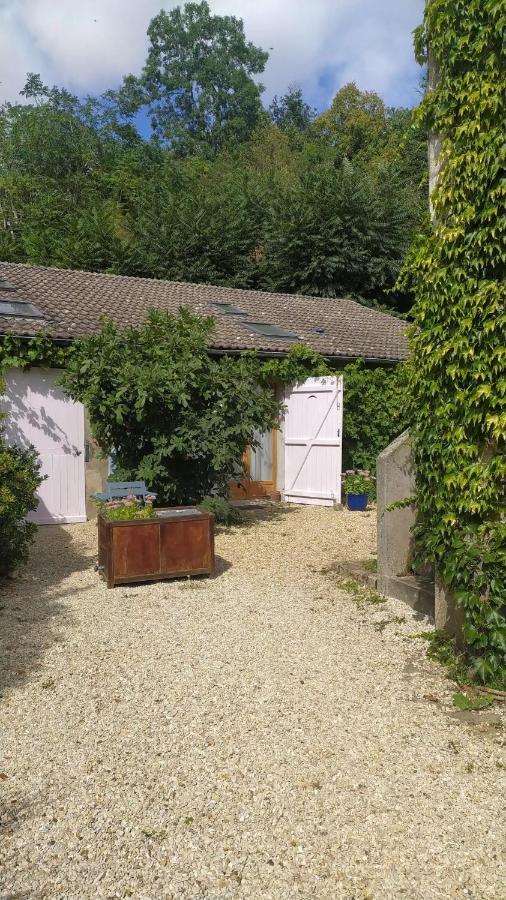 Logement Entier Dans Village Calme Guillerval Екстер'єр фото